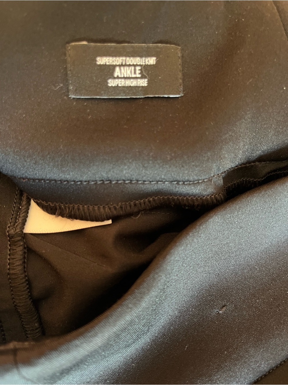 Express Super High Rise Ankle - Picture 3 of 6